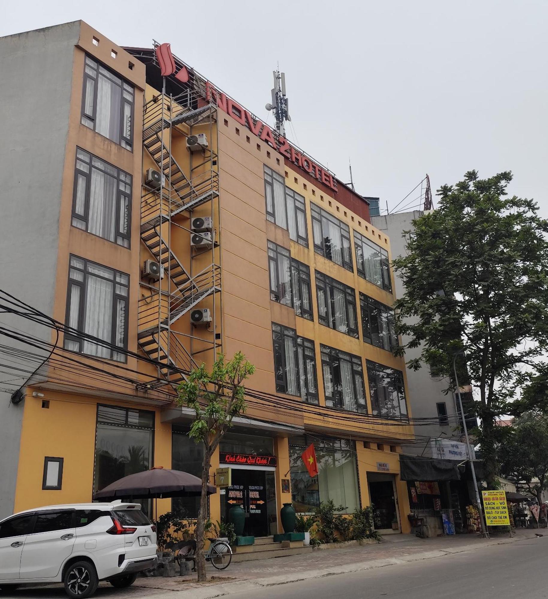 Anova 2 Hotel Hanoi Exterior photo